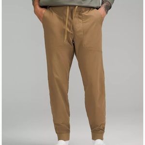 Lululemon mens ABC jogger medium